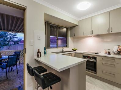 7A Bulrush Drive, Bibra Lake WA 6163