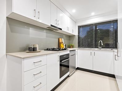 4/92 Main Street, Osborne Park WA 6017