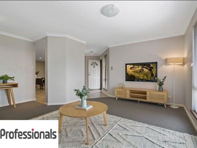 15 Adora Street, Alexander Heights WA 6064