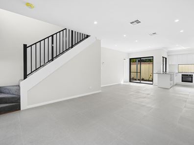 3/85 Walanna Drive, Karawara WA 6152