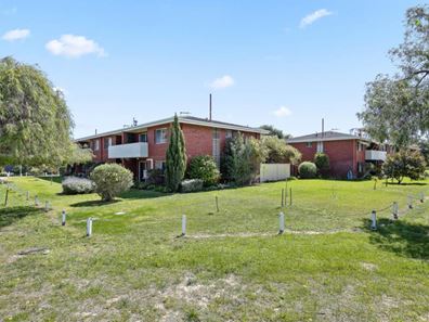 24/4 Minchinson Street, Shoalwater WA 6169