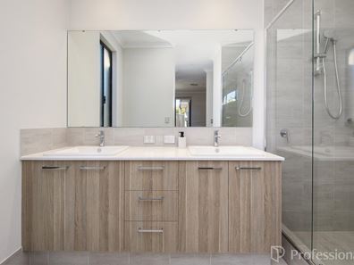 33A Fairway West, Yokine WA 6060