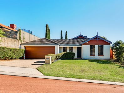 19 Pepperell Cres, Leda WA 6170
