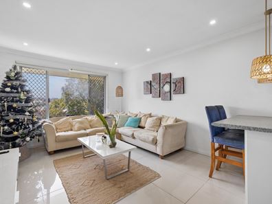20/3 Burgundy Crescent, Spearwood WA 6163