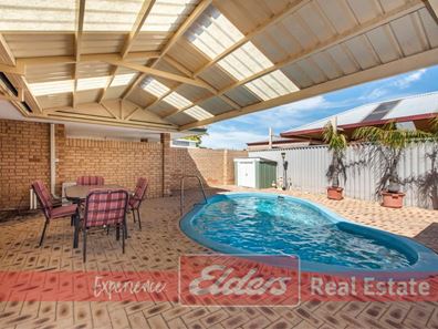 71 Cuthbertson Drive, Cooloongup WA 6168