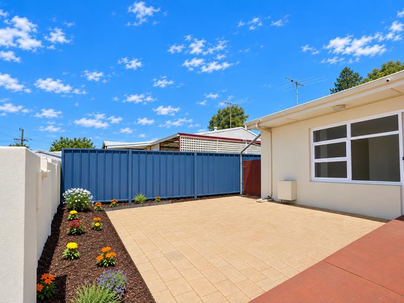 4/15 Alexandra Street, Rockingham WA 6168