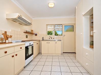 4/15 Alexandra Street, Rockingham WA 6168