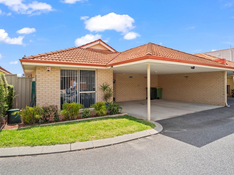 18/135 Challis Road, Seville Grove WA 6112