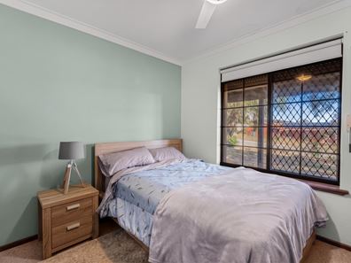 5 Natham Square, Swan View WA 6056