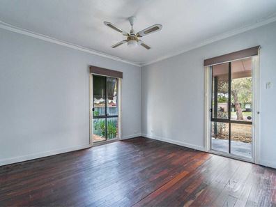 2 Pictor Court, Rockingham WA 6168
