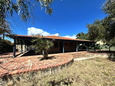 9 Yeedong Road, Falcon WA 6210