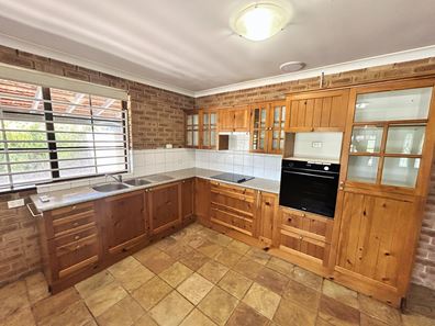 9 Yeedong Road, Falcon WA 6210