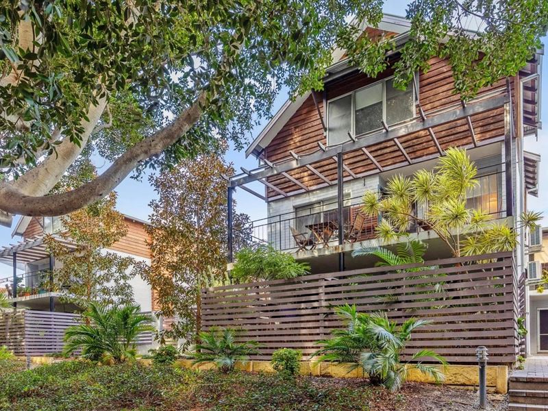 4/34 Cunningham Terrace, Daglish WA 6008