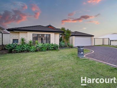 14 Airlie Chase, Clarkson WA 6030