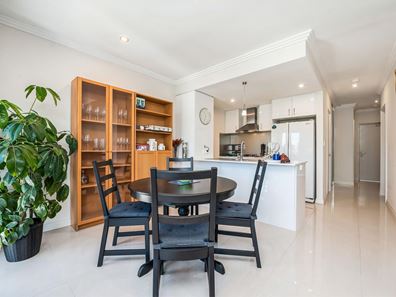 6/24 Farris  Street, Innaloo WA 6018