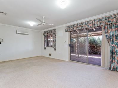 3/63 Glanton Way, Dianella WA 6059