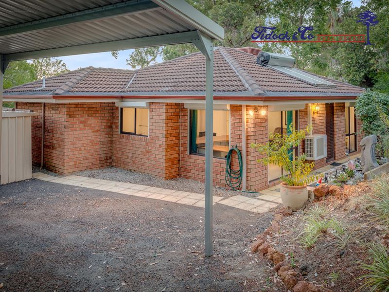 11 Lobelia Street, Roleystone WA 6111