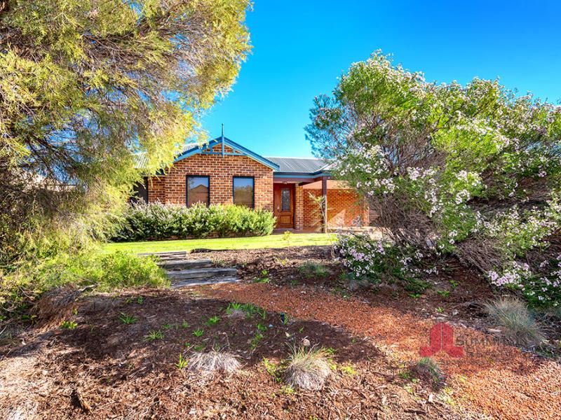 69 Wentworth Drive, Dalyellup WA 6230