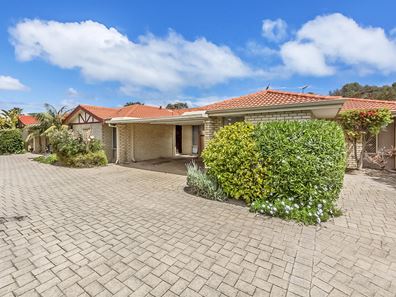 11/10 Merope Close, Rockingham WA 6168