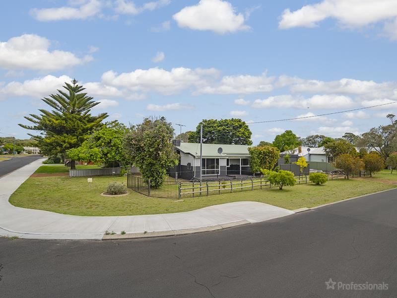 12 Bovell Street, West Busselton WA 6280