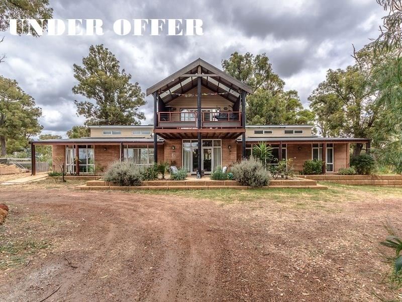 32 Marginata Parade, Jarrahdale WA 6124