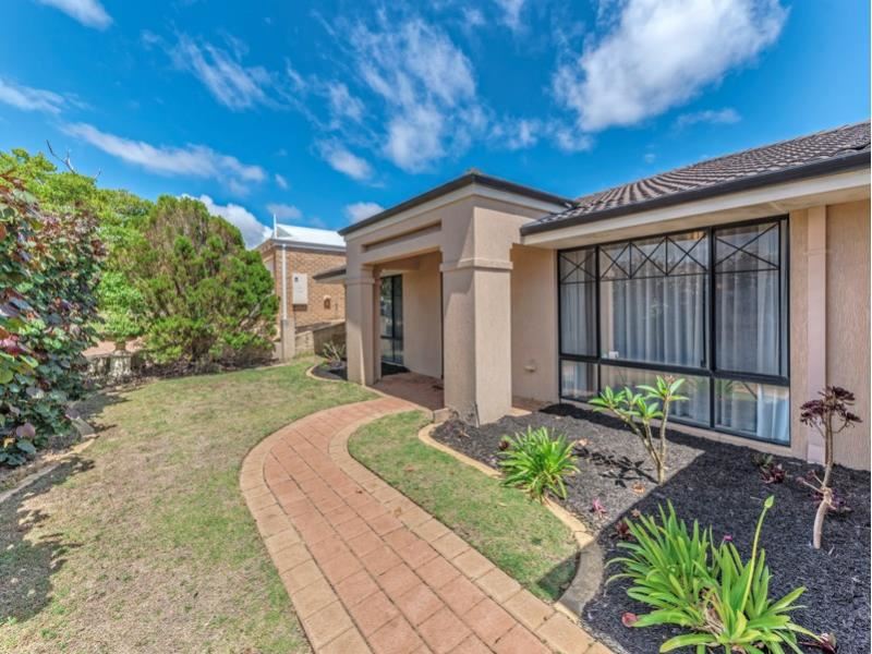 24 Shoalwater Parkway, Iluka WA 6028