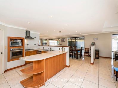 8 Gunnel Way, Rockingham WA 6168