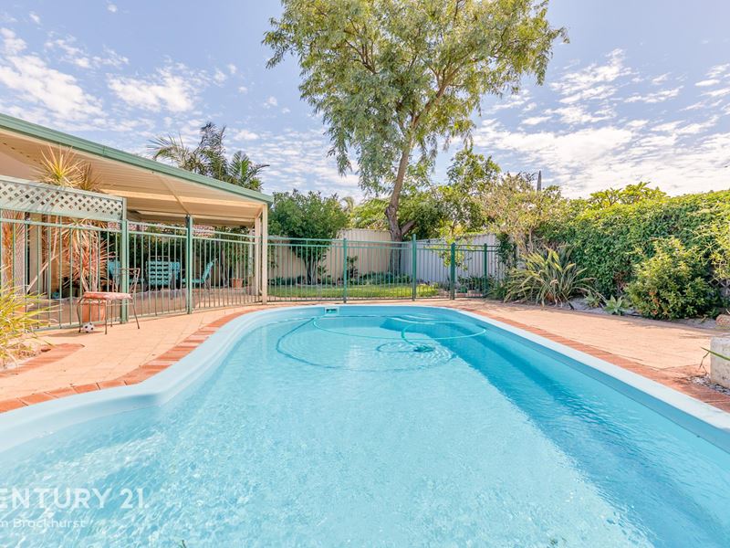 11 Firefalls Close, Huntingdale WA 6110