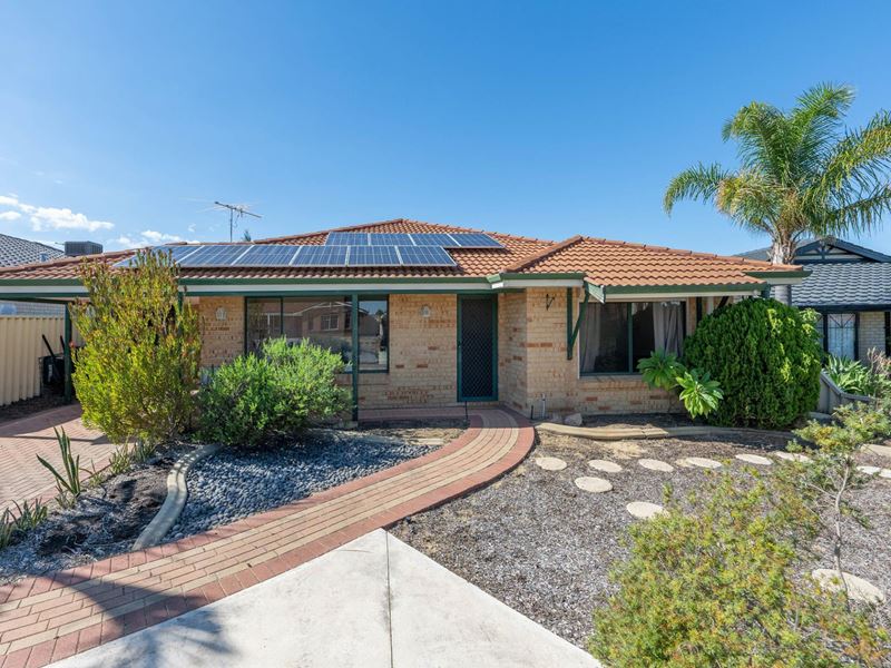 8 BENIA RISE, Alexander Heights WA 6064