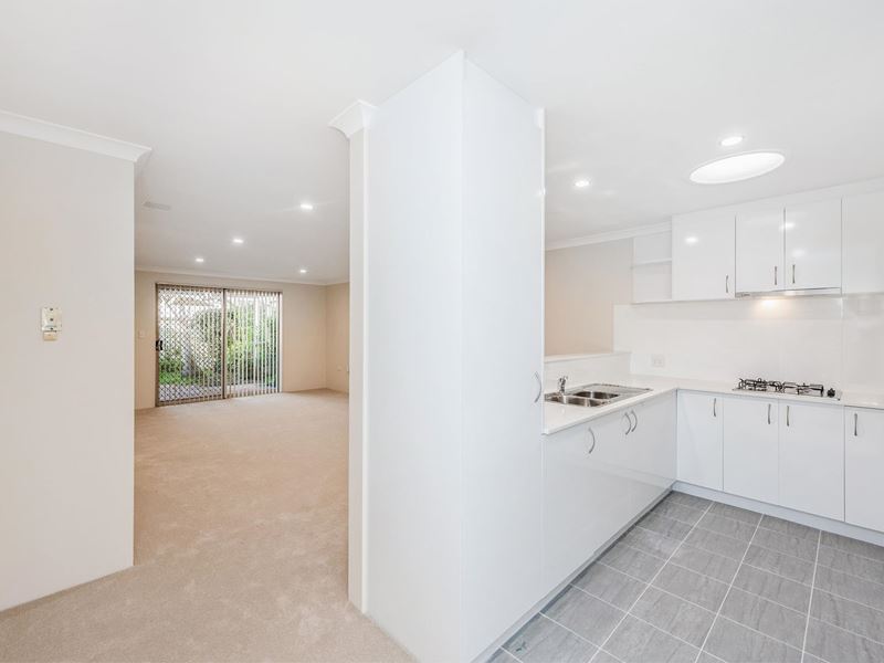 63/27 Pearson  Drive, Success