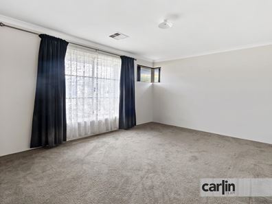 6 Carnelian Link, Byford WA 6122