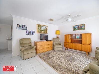 15/15 Spring Avenue, Midland WA 6056