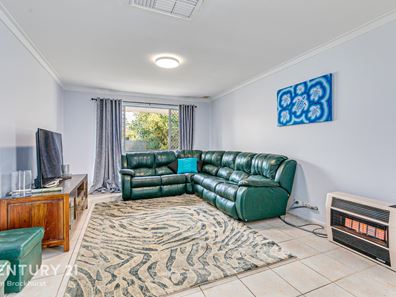 2 Olney Place, Huntingdale WA 6110