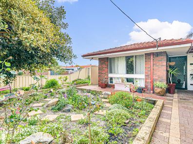 2 Olney Place, Huntingdale WA 6110