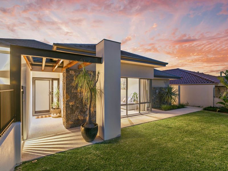 108 Kitchener Road, Alfred Cove