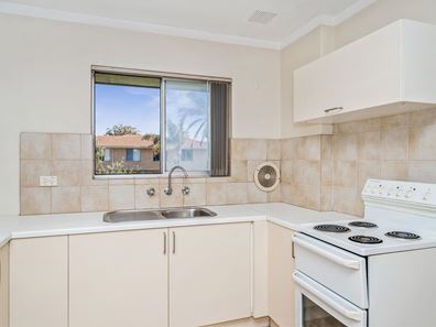 15/17 Stanley Street, Scarborough WA 6019