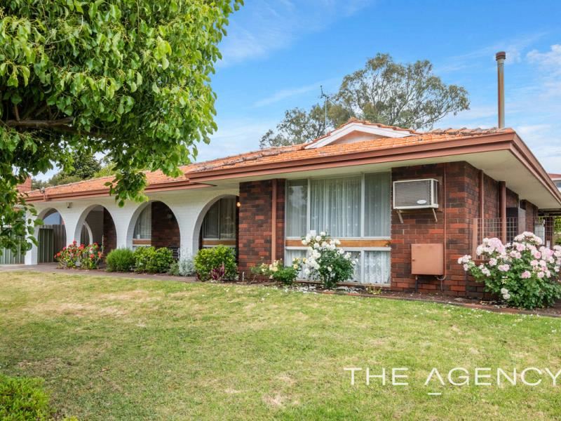 36 Churchill Drive, Swan View