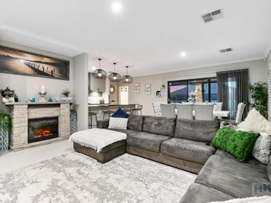 32 Farina Street, Aveley WA 6069
