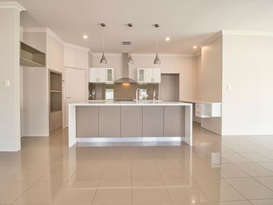137 Arpenteur Drive, Baldivis WA 6171
