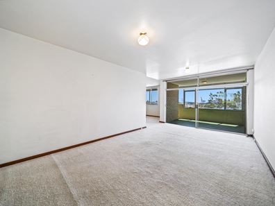 15/2 Angwin Street, East Fremantle WA 6158