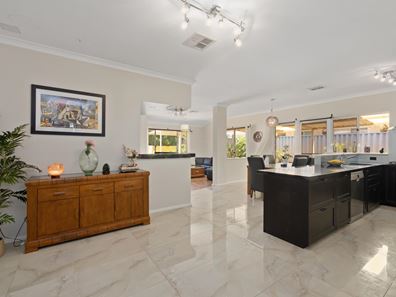 19 Meadowview Mews, Canning Vale WA 6155