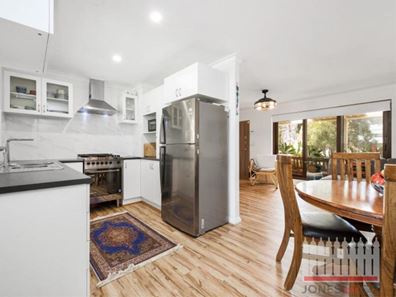 120 Broadway, Bassendean WA 6054