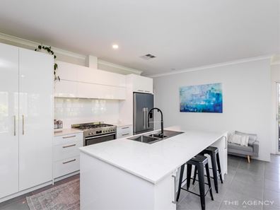 6A Westerly Crescent, Heathridge WA 6027