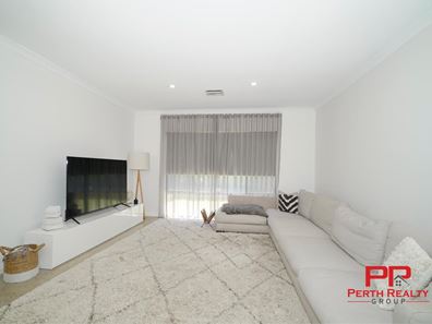 42B Fourth Avenue, Bassendean WA 6054