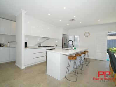 42B Fourth Avenue, Bassendean WA 6054