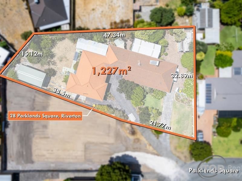 28A Parklands Square, Riverton