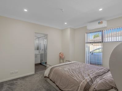 10/50 WESTON STREET, Maddington WA 6109