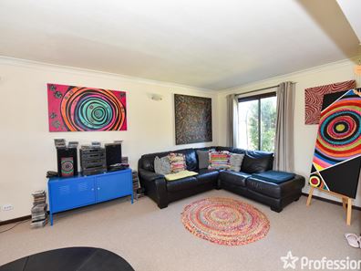 56 Axminster Street, Warnbro WA 6169