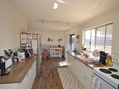 18A Third Avenue, Mandurah WA 6210