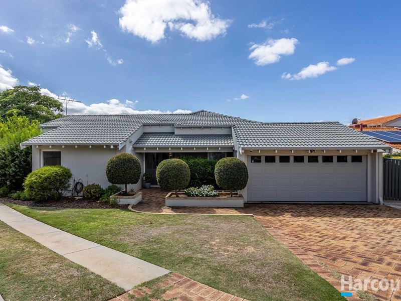 9 Comstock Way, Woodvale